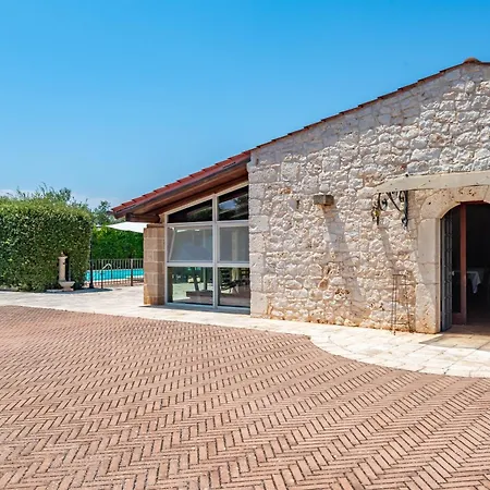 빌라 Masseria Norba With Private Pool *
