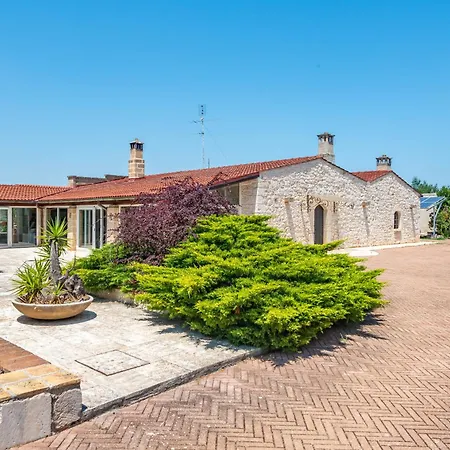 Masseria Pitorre With Private Pool *